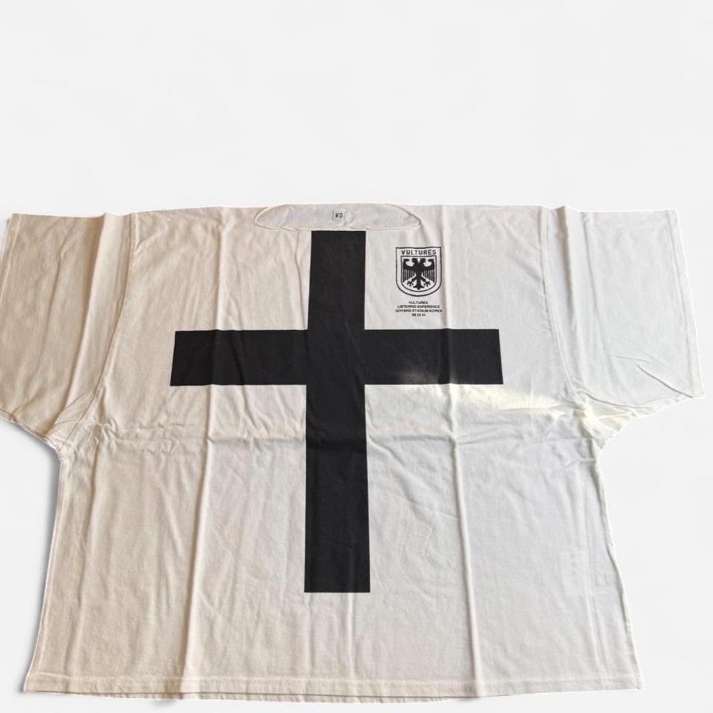 Yeezy Vultures Goyang Stadium Korea T-Shirt White Cross Logo Unisex Size M